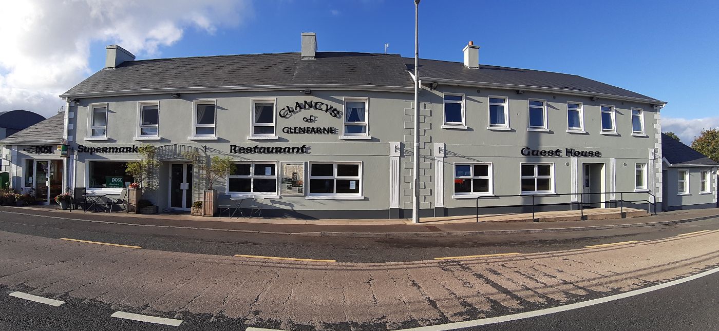 Clancys of Glenfarne Restaurant, Guest House TripnBike